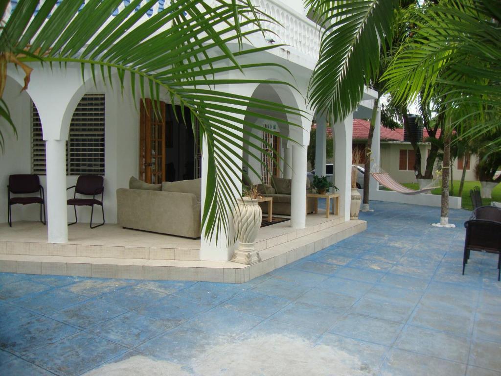 By The Sea Vacation Home And Villa ポート・アントニオ 部屋 写真