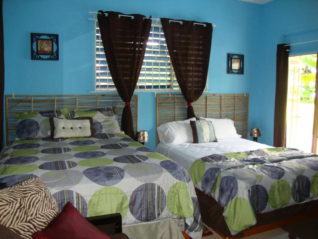 By The Sea Vacation Home And Villa ポート・アントニオ 部屋 写真